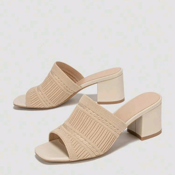 COPY - Women Minimalist Mule Sandals, Fabric Chunky Heeled Elegant Sandals - Picture 4 of 6